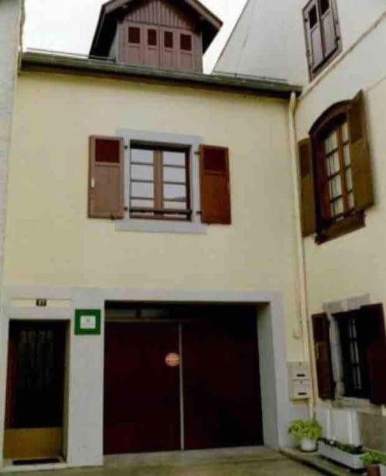 Joli Appartement Avec Terrasse Et Jardin - Vue Sur Montagne Bagnères-de-Bigorre Exteriér fotografie